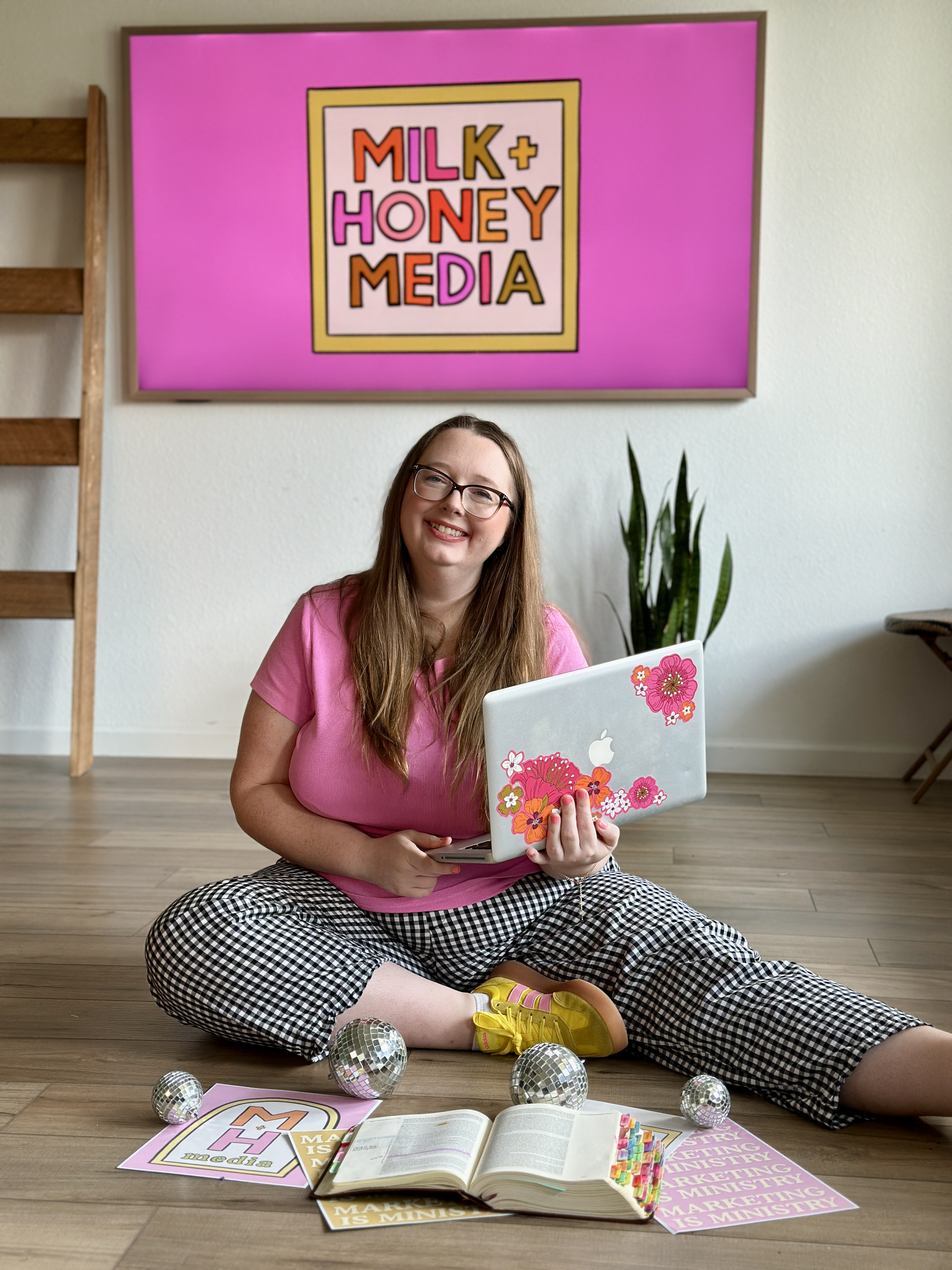 Jessie of Milk + Honey Media